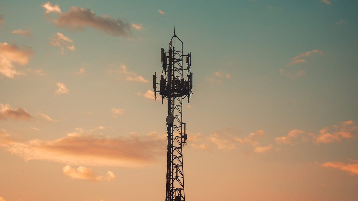 Lutte anti-arnaque : la fcc renforce les contrôles des opérateurs télécoms